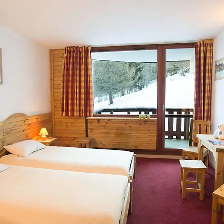 Θέρετρο Club Les Sittelles 3*